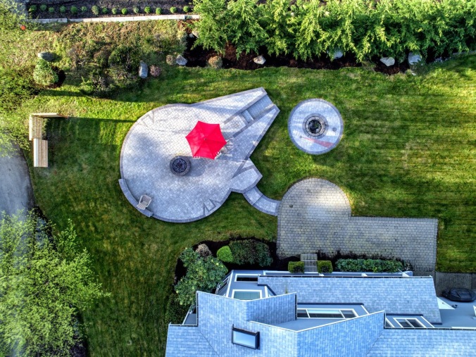 House with Millennium Falcon Shaped Patio