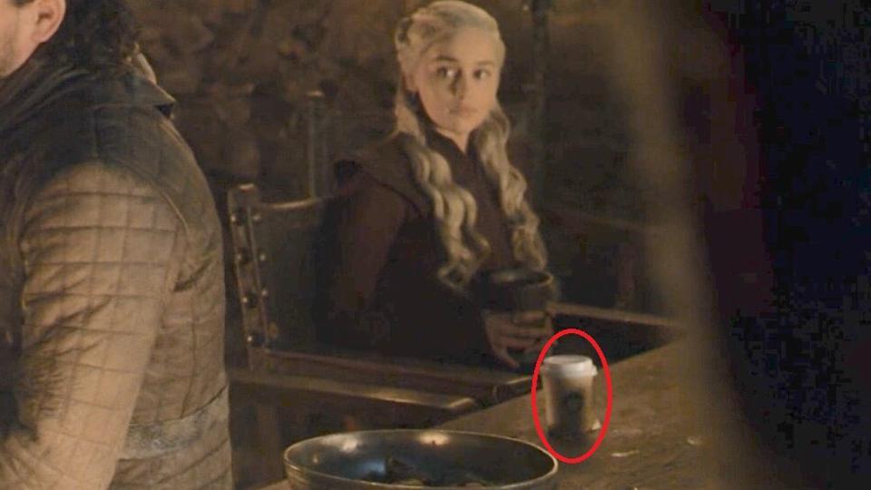 "Game of Thrones" Starbucks Coffee Cupq